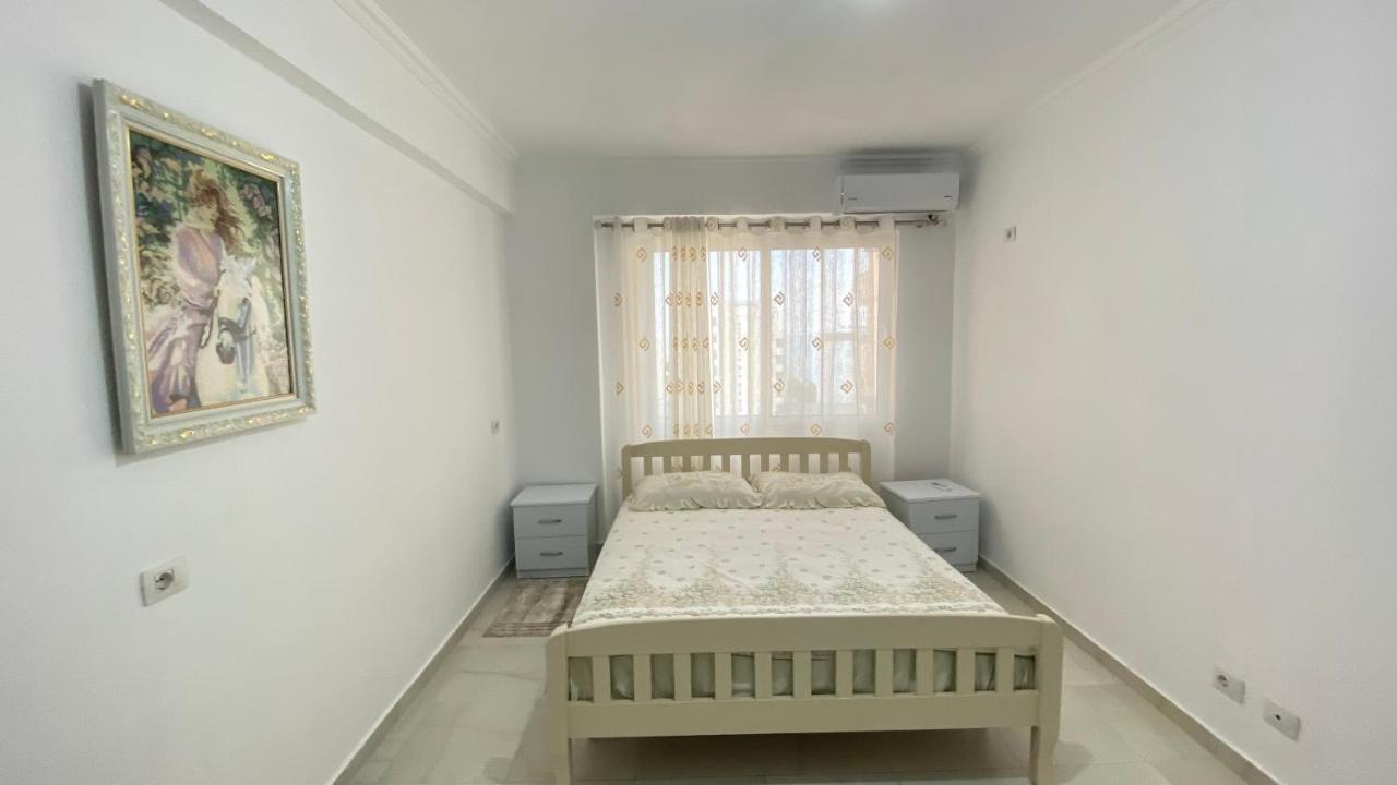 Adriatik Apartment Durres Bagian luar foto